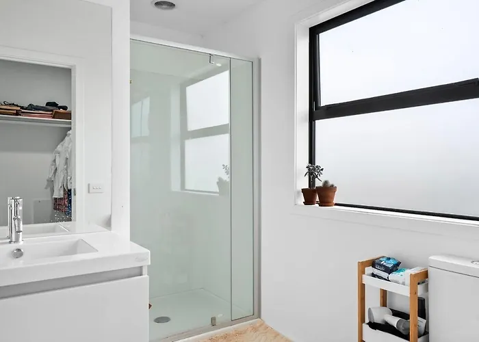 Modern 4bd - Close To Town Hébergement de vacances *